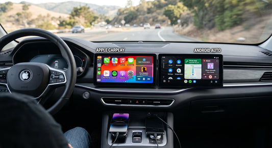 CarPlay vs Android Auto inalámbrico en pantalla Android (2026)